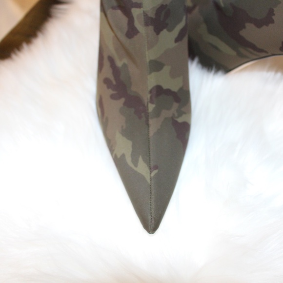 Good American, Ankle Camo Neoprene Sock Booties - Picture 8 of 9